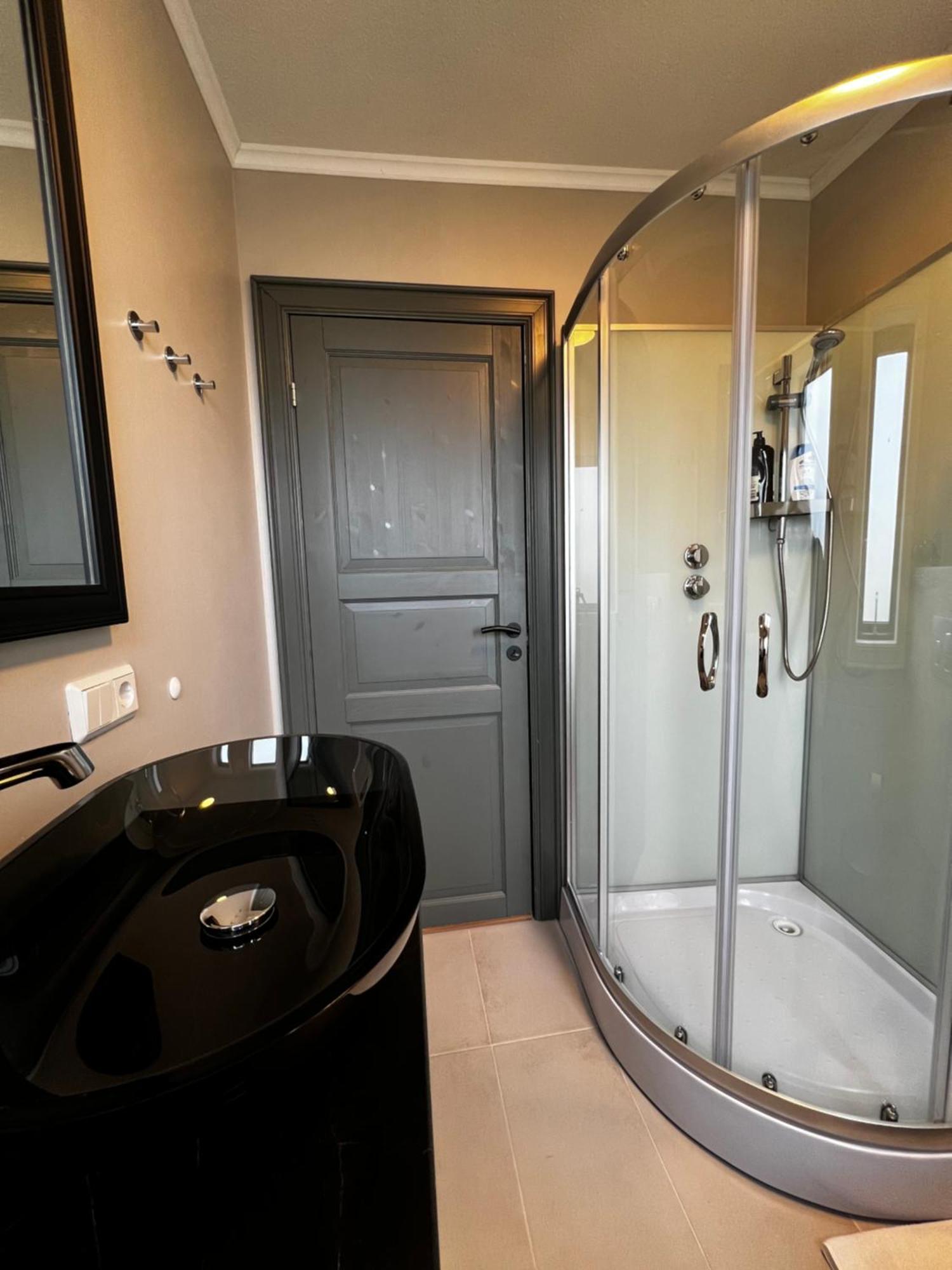The Greyhouse "Small Apartment" Hofn Bagian luar foto